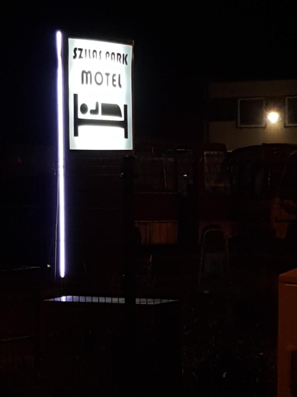 Szilas Park Motel Nagytarcsa 외부 사진